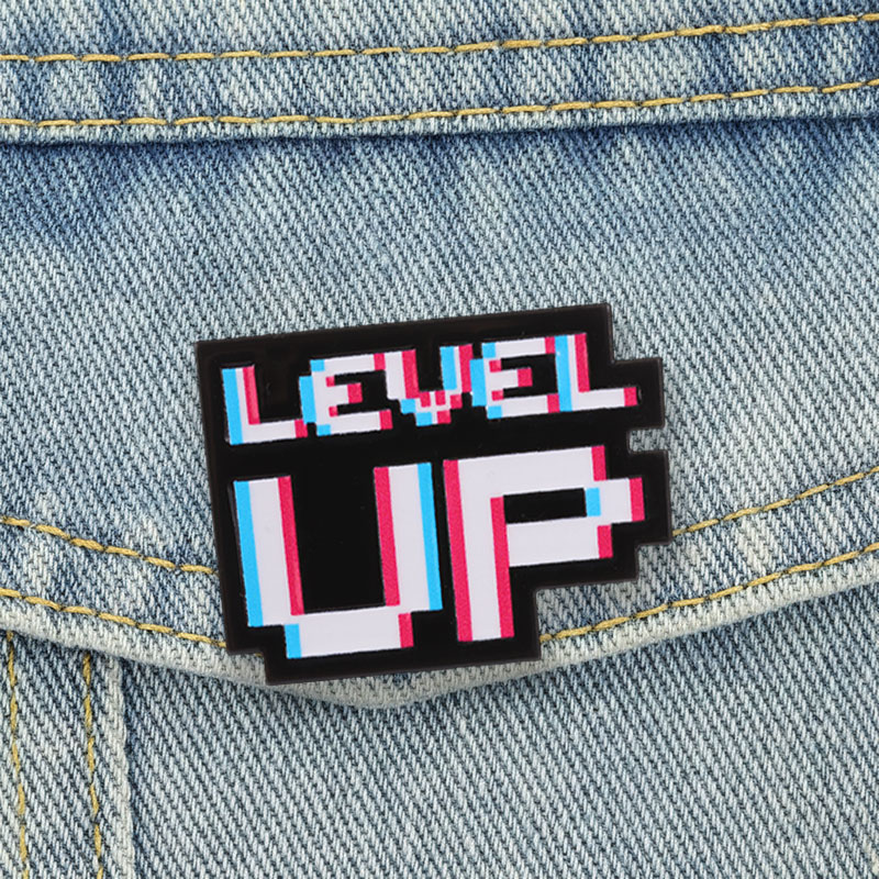 Game Retro Gaming - Level Up Glitch Pixel-Abzeichen Retro-Videospiel-Stil Verzerrter